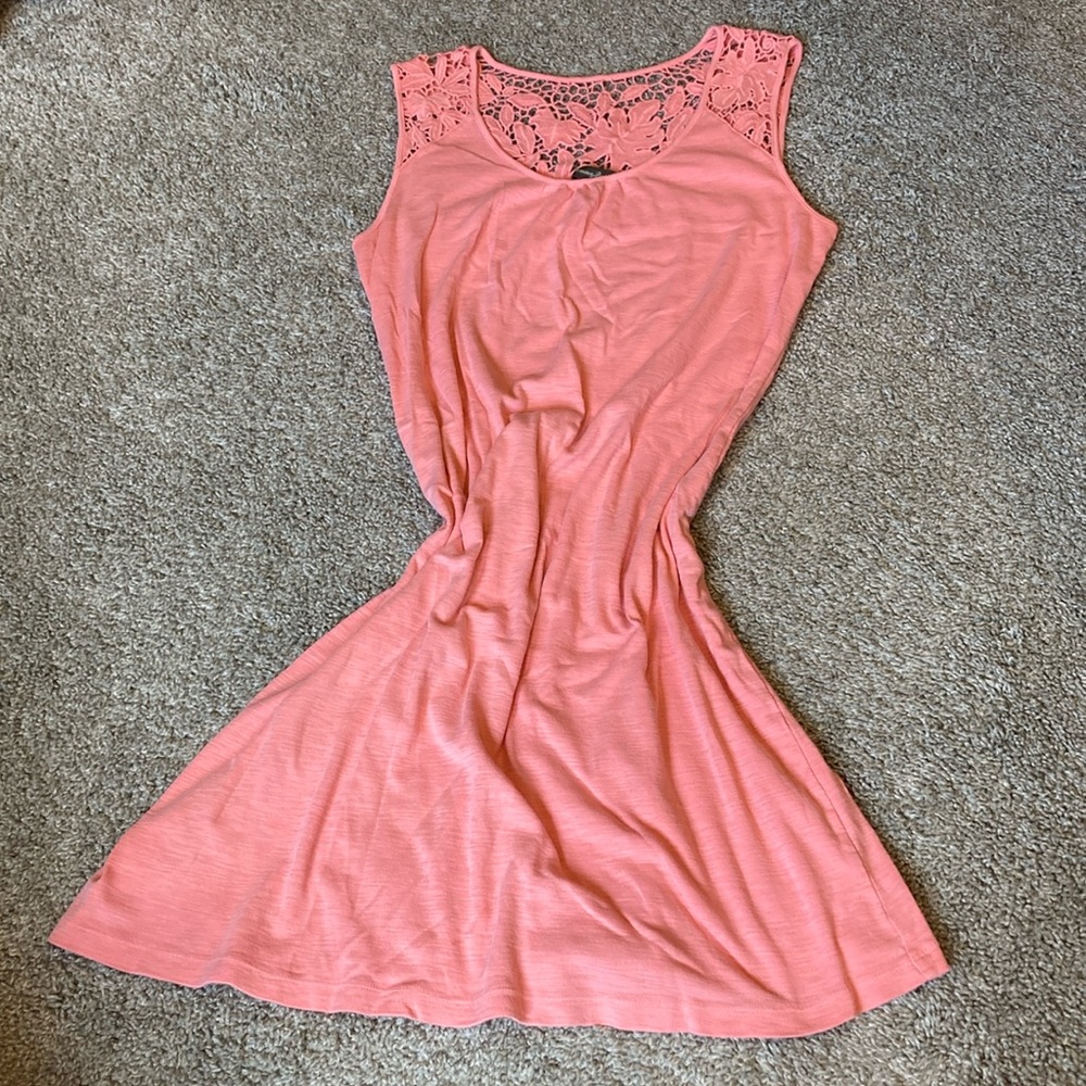EUC Coral Tommy Bahama Dress